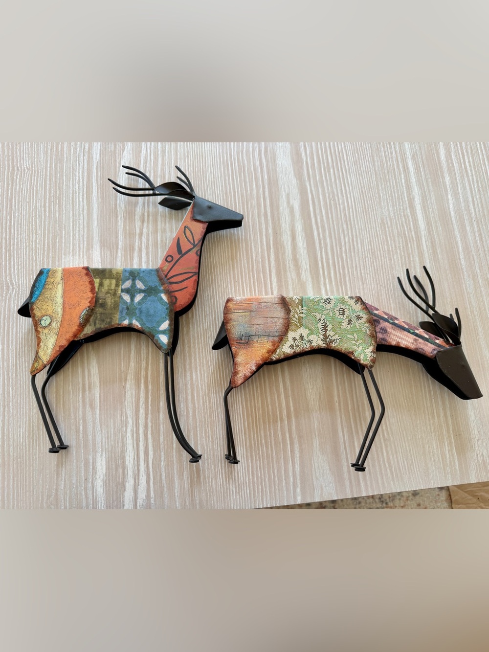 Plow and Hearth - Colorful Decorative Metal Deer Set - Patchwork Accent Figurine